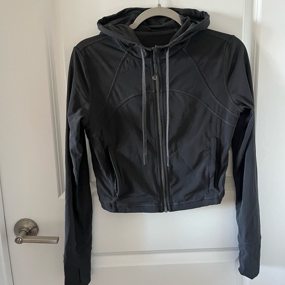 Lululemon Cropped Define Mesh Jacket - Picture 6 of 11